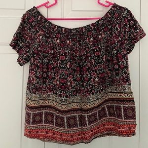 Off the shoulder Shirt